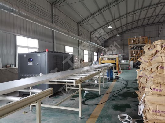 泡沫板在生產(chǎn)時應(yīng)注意的三個事項